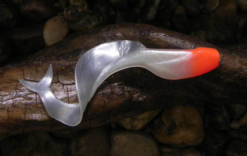 Orka 5.5" Marmaid - SW White Pearl/Red Head (3pcs)